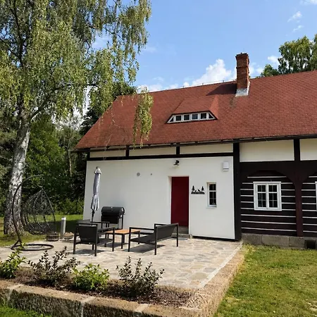 V Polích A Lukách Сasa de vacaciones *